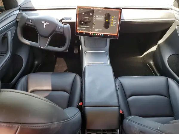 7SAYGDEE1RF133457 2024 TESLA MODEL Y - Image 8