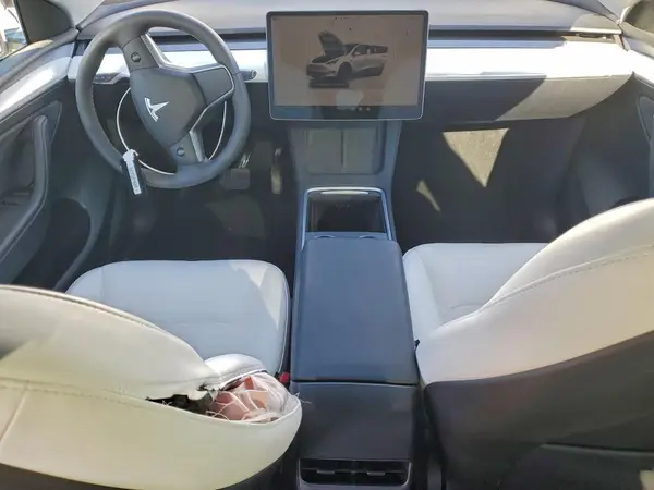 7SAYGDEE1RF149819 2024 TESLA MODEL Y - Image 8
