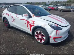 7SAYGDEE1RF158505 2024 TESLA MODEL Y