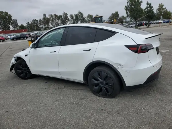 7SAYGDEE1RF191665 2024 TESLA MODEL Y - Image 2