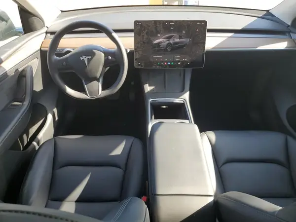 7SAYGDEE1RF198826 2024 TESLA MODEL Y - Image 8