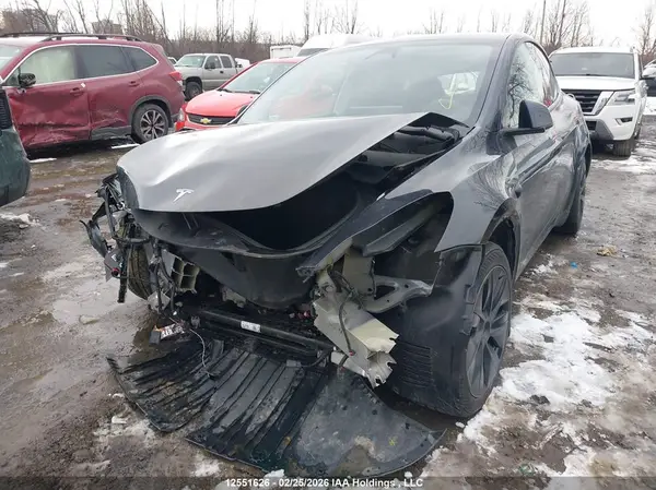 7SAYGDEE1RF203474 2024 TESLA MODEL Y - Image 2