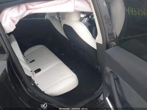 7SAYGDEE1RF204639 2024 TESLA MODEL Y - Image 8
