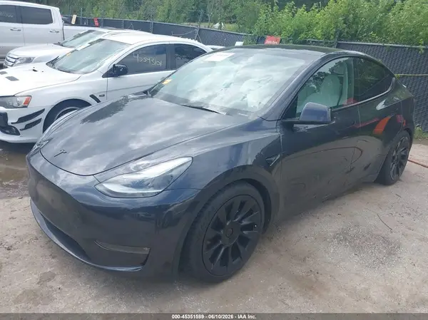 7SAYGDEE1RF204642 2024 TESLA MODEL Y - Image 2