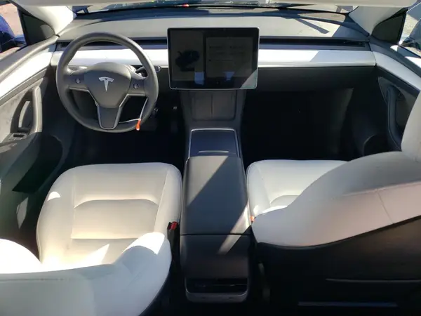 7SAYGDEE1RF986294 2024 TESLA MODEL Y - Image 8