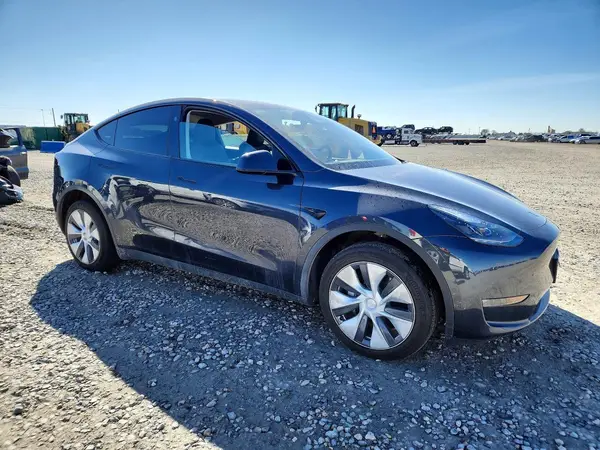 2024 TESLA MODEL Y COPART lot 79827705 auction photo 4