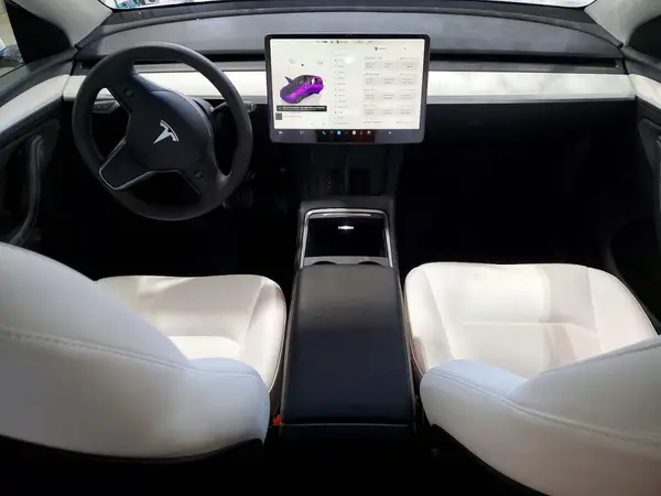 7SAYGDEE1SA336934 2025 TESLA MODEL Y - Image 8