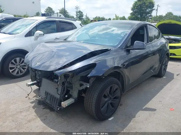 7SAYGDEE1SA337520 2025 TESLA MODEL Y - Image 2
