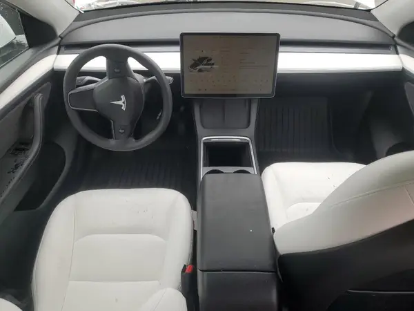 7SAYGDEE1SA339588 2025 TESLA MODEL Y - Image 8
