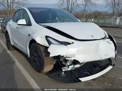 7SAYGDEE1SA343429 2025 TESLA MODEL Y