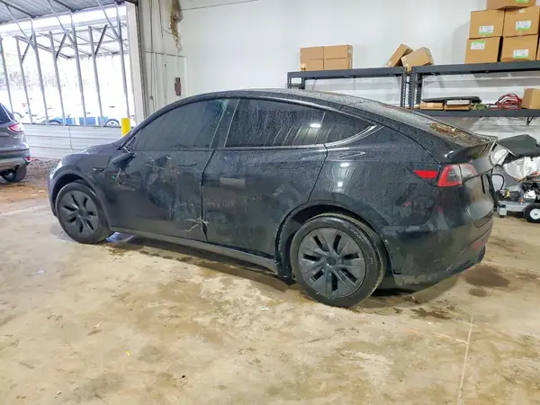 7SAYGDEE1SA361154 2025 TESLA MODEL Y - Image 2