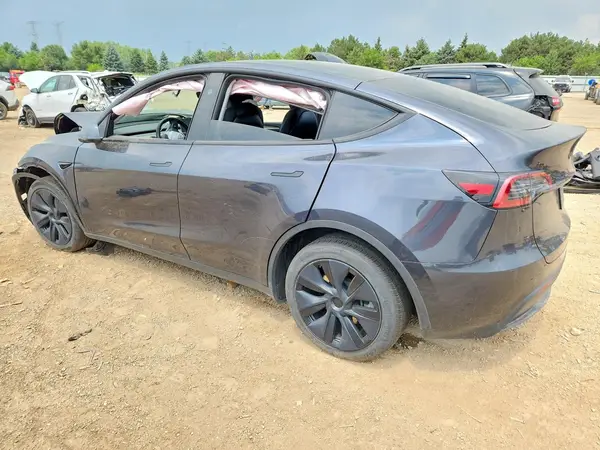 7SAYGDEE1SF216019 2025 TESLA MODEL Y - Image 2