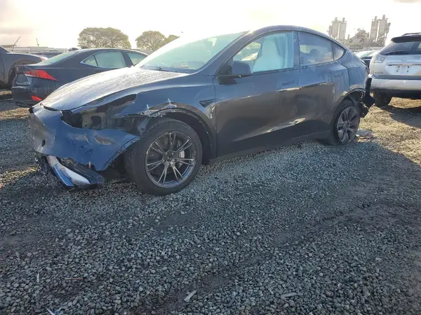 7SAYGDEE1SF236173 2025 TESLA MODEL Y - Image 1