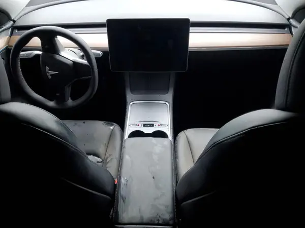 7SAYGDEE1SF237047 2025 TESLA MODEL Y - Image 8