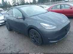 7SAYGDEE1SF256696 2025 TESLA MODEL Y