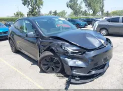 7SAYGDEE1SF283932 2025 TESLA MODEL Y