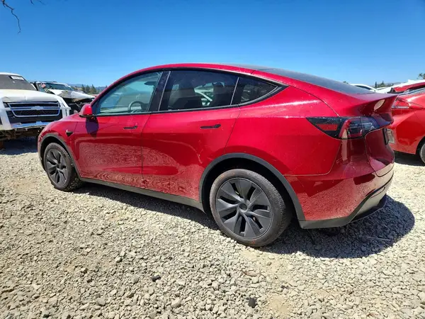 7SAYGDEE1SF286409 2025 TESLA MODEL Y - Image 2