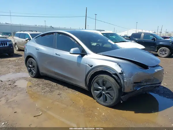 7SAYGDEE1SF297457 2025 TESLA MODEL Y - Image 1