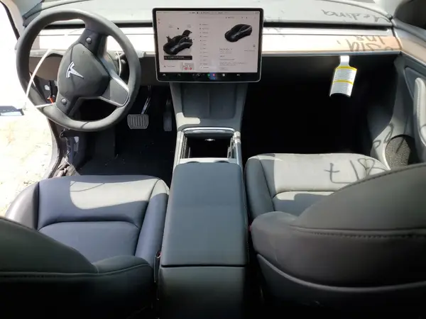 7SAYGDEE1SF300745 2025 TESLA MODEL Y - Image 8