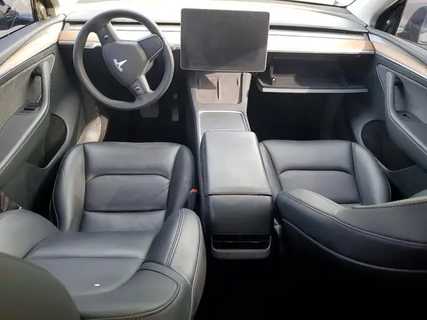 7SAYGDEE1SF308277 2025 TESLA MODEL Y - Image 8