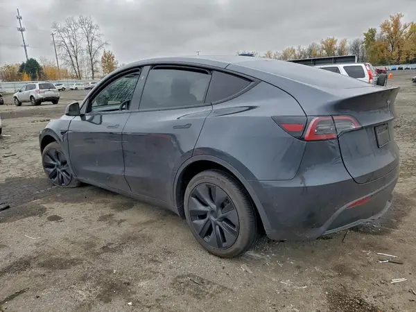 7SAYGDEE1SF308540 2025 TESLA MODEL Y - Image 2