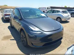 7SAYGDEE1SF318310 2025 TESLA MODEL Y