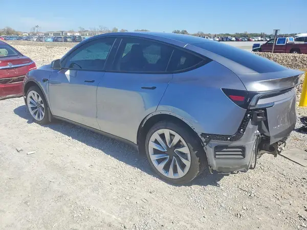 7SAYGDEE1TA383351 2026 TESLA MODEL Y - Image 2