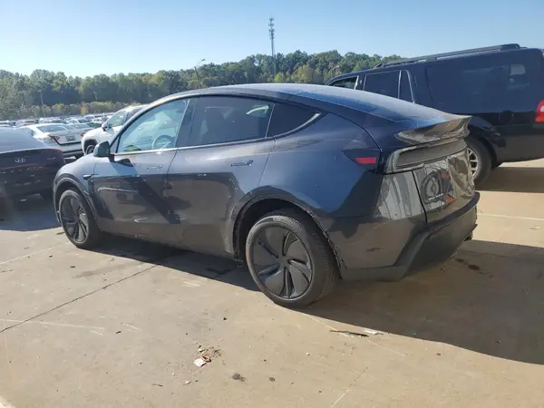 7SAYGDEE1TA384581 2026 TESLA MODEL Y - Image 2