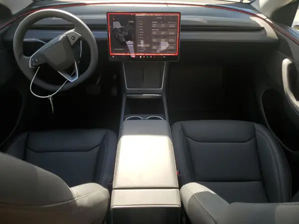 7SAYGDEE1TA384581 2026 TESLA MODEL Y - Image 8