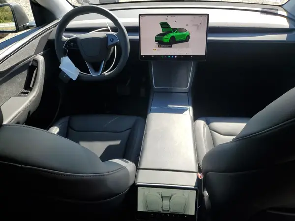 7SAYGDEE1TA390803 2026 TESLA MODEL Y - Image 8