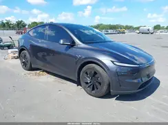 7SAYGDEE1TA392938 2026 TESLA MODEL Y