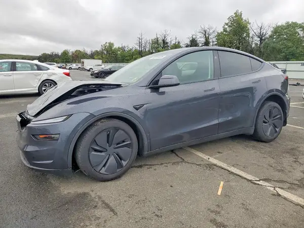7SAYGDEE1TA393538 2026 TESLA MODEL Y - Image 1