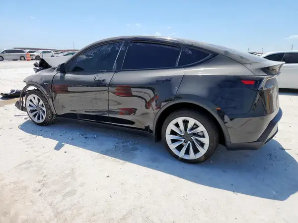 7SAYGDEE1TA406322 2026 TESLA MODEL Y - Image 2