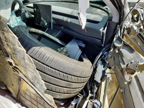 7SAYGDEE1TA406322 2026 TESLA MODEL Y - Image 8