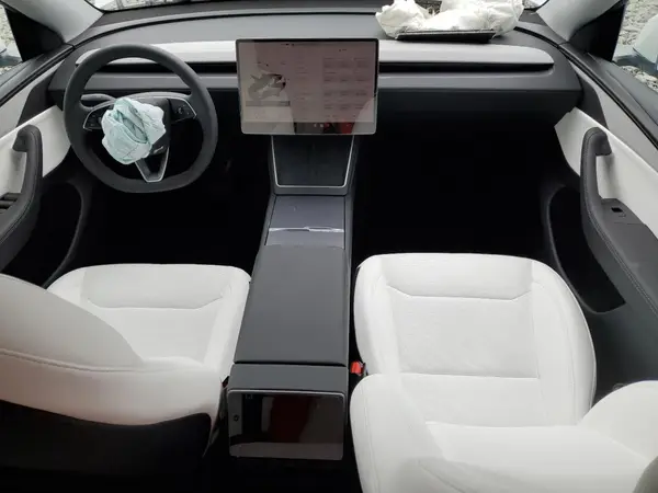 7SAYGDEE1TA461241 2026 TESLA MODEL Y - Image 8