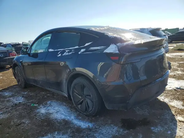 7SAYGDEE1TA586286 2026 TESLA MODEL Y - Image 2