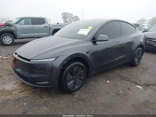 7SAYGDEE1TA587485 2026 TESLA MODEL Y - Image 2