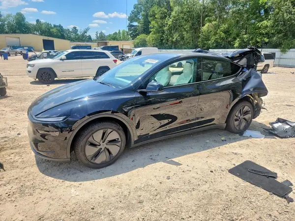 7SAYGDEE1TA629198 2026 TESLA MODEL Y - Image 1