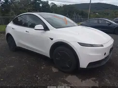 7SAYGDEE1TA639388 2026 TESLA MODEL Y