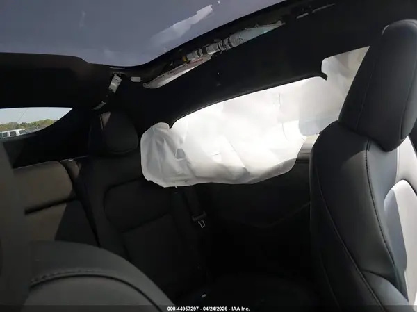 7SAYGDEE1TA672262 2026 TESLA MODEL Y - Image 8