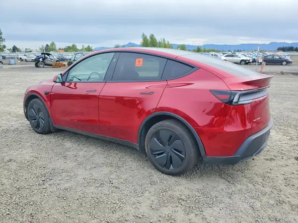 7SAYGDEE1TF330510 2026 TESLA MODEL Y - Image 2