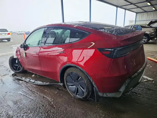 7SAYGDEE1TF338347 2026 TESLA MODEL Y - Image 2