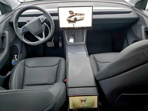 7SAYGDEE1TF357531 2026 TESLA MODEL Y - Image 8