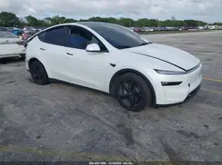 7SAYGDEE1TF368741 2026 TESLA MODEL Y