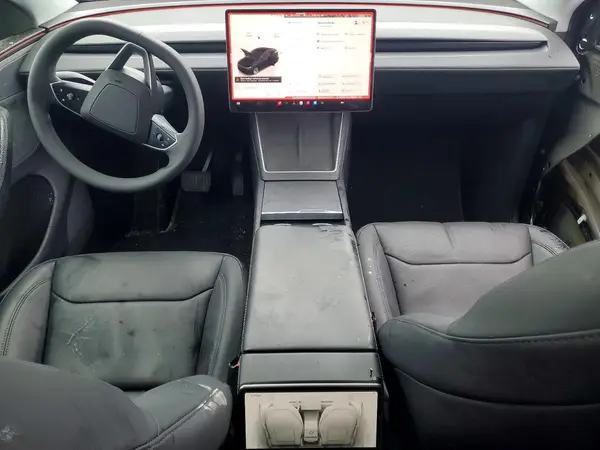 7SAYGDEE1TF373731 2026 TESLA MODEL Y - Image 8