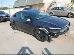 7SAYGDEE1TF395633 2026 TESLA MODEL Y