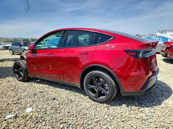 7SAYGDEE1TF453658 2026 TESLA MODEL Y - Image 2