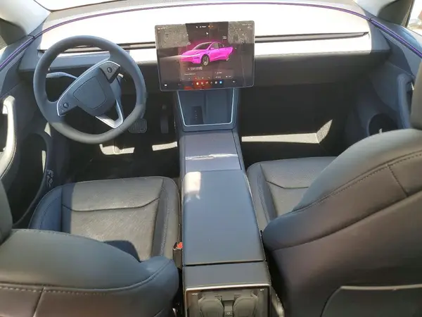 7SAYGDEE1TF530688 2026 TESLA MODEL Y - Image 8