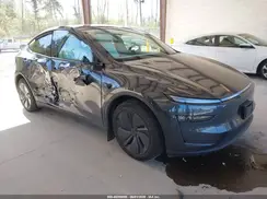 7SAYGDEE1TF563111 2026 TESLA MODEL Y
