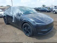 7SAYGDEE1TF614624 2026 TESLA MODEL Y